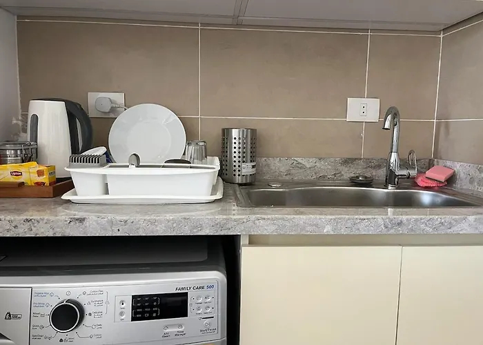 Apartment 1bdr On Direct Swimming Pool Einbay